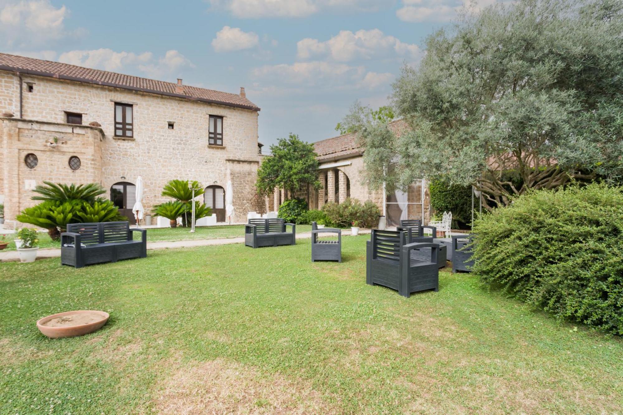 Masseria A Quaranta - Rooms & Events San Marco Evangelista Bagian luar foto