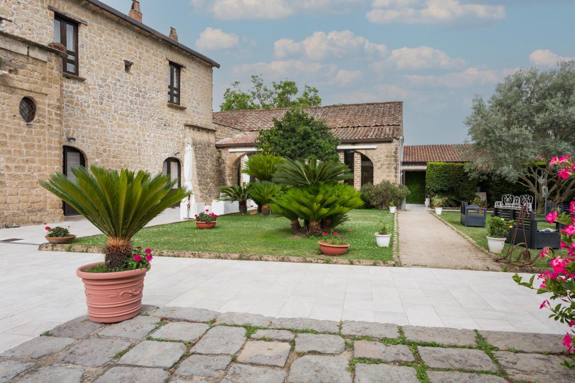 Masseria A Quaranta - Rooms & Events San Marco Evangelista Bagian luar foto